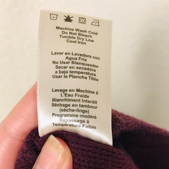 UGG Australia Purple Knit Cropped Leggings w/ Satin Side Detail - Picture 11 of 14